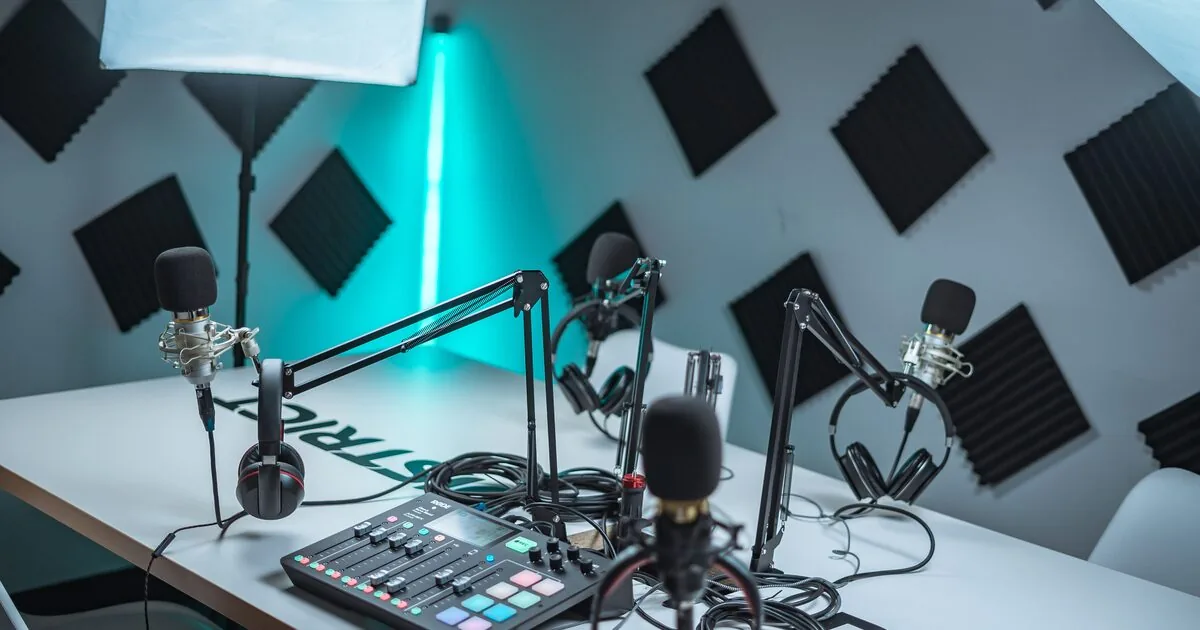 Történelmi podcast készítése: így meséld el a múltat hangban